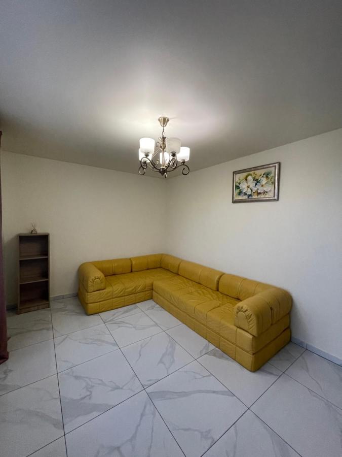 Luxflats Rivne Daire Dış mekan fotoğraf