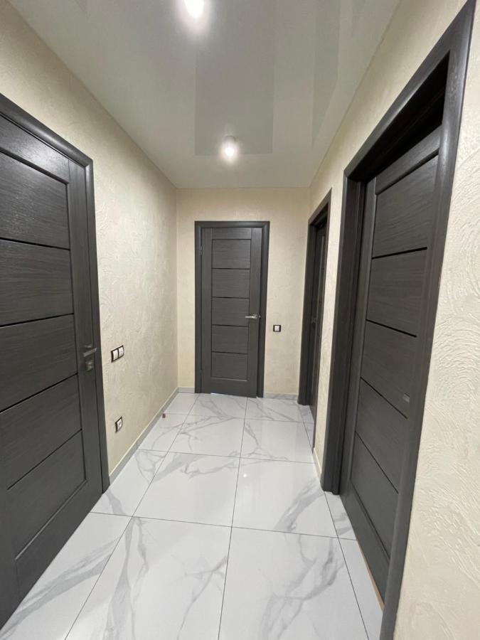 Luxflats Rivne Daire Dış mekan fotoğraf