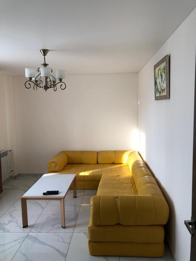 Luxflats Rivne Daire Dış mekan fotoğraf